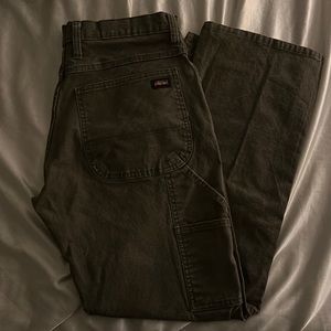 These Dickies ARE WORN there supper cute and stylish